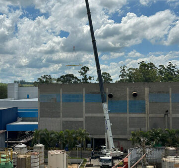 Entenda Mais Sobre a Movimentação de Carga com Guindastes